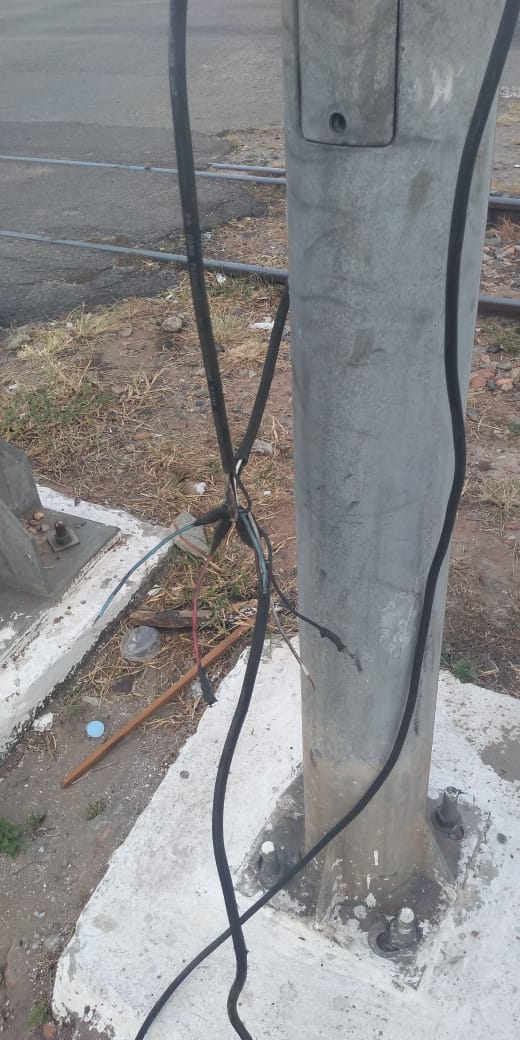 No Siqueira Campos, semáforos são alvos de vandalismo e furto de cabos - SMTT Aracaju